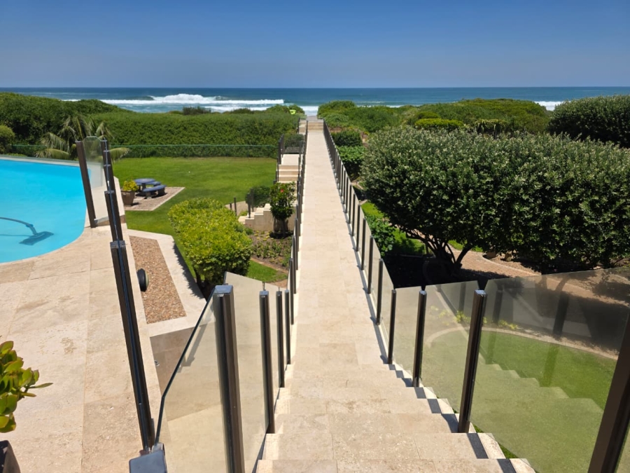 6 Bedroom Property for Sale in Myoli Beach Western Cape